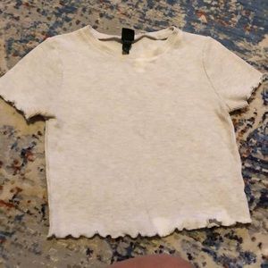 White fable gray crop shirt